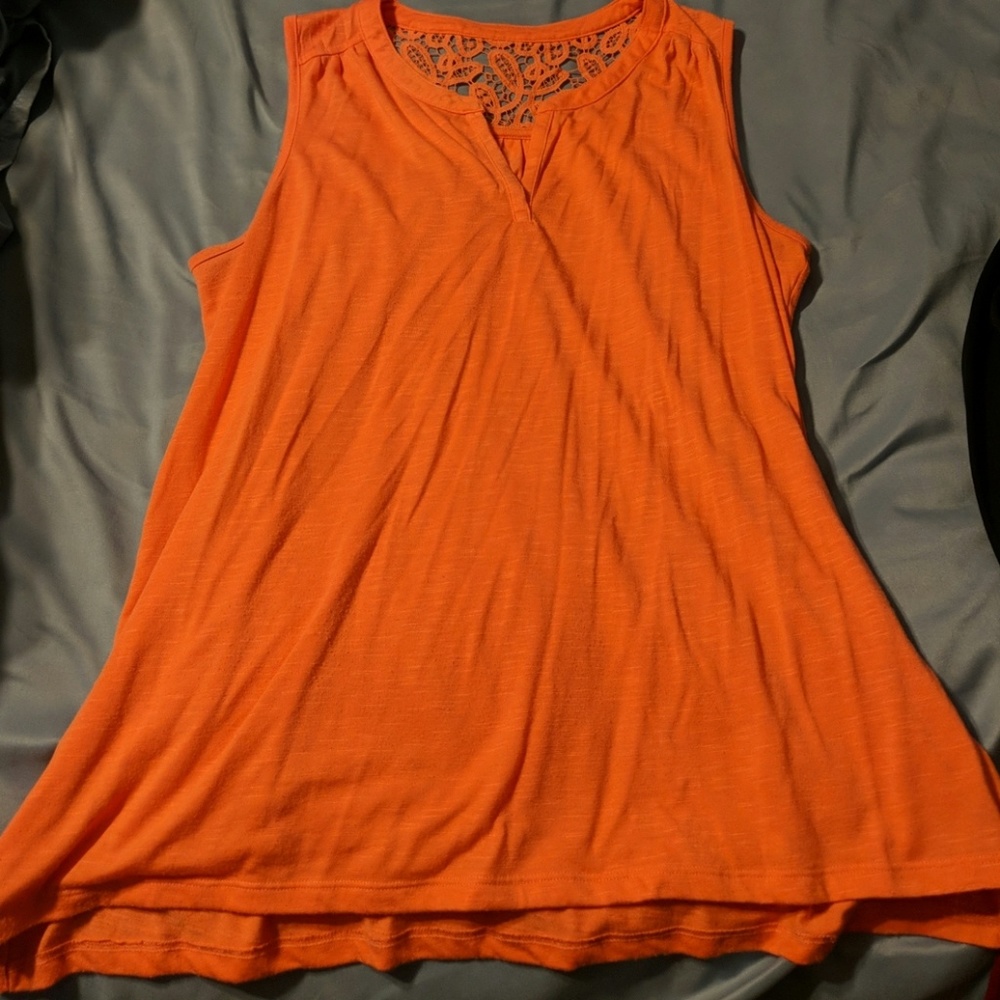 Coral tank top
